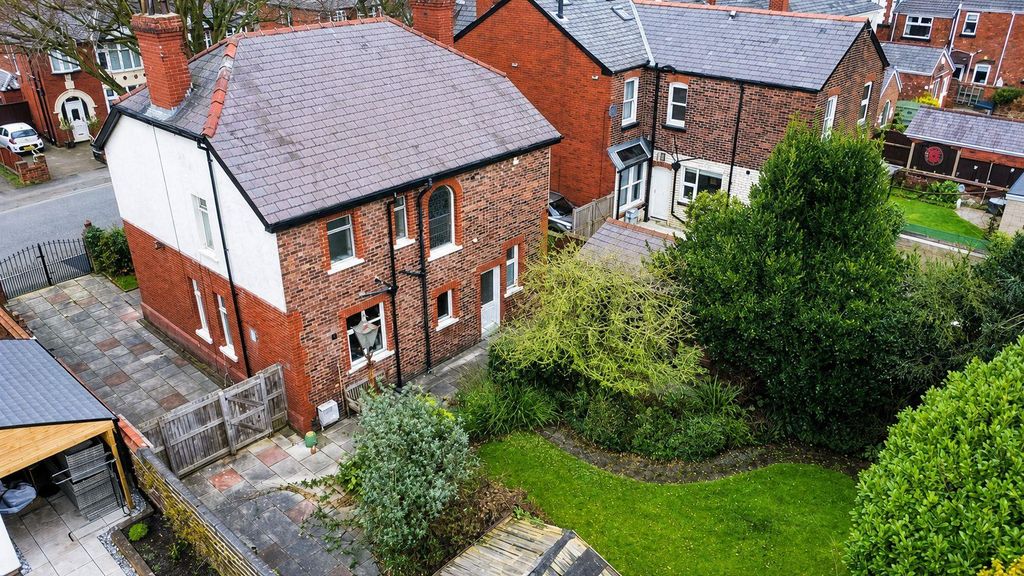 Property photo 2 of 52 Kiln Lane For Sale