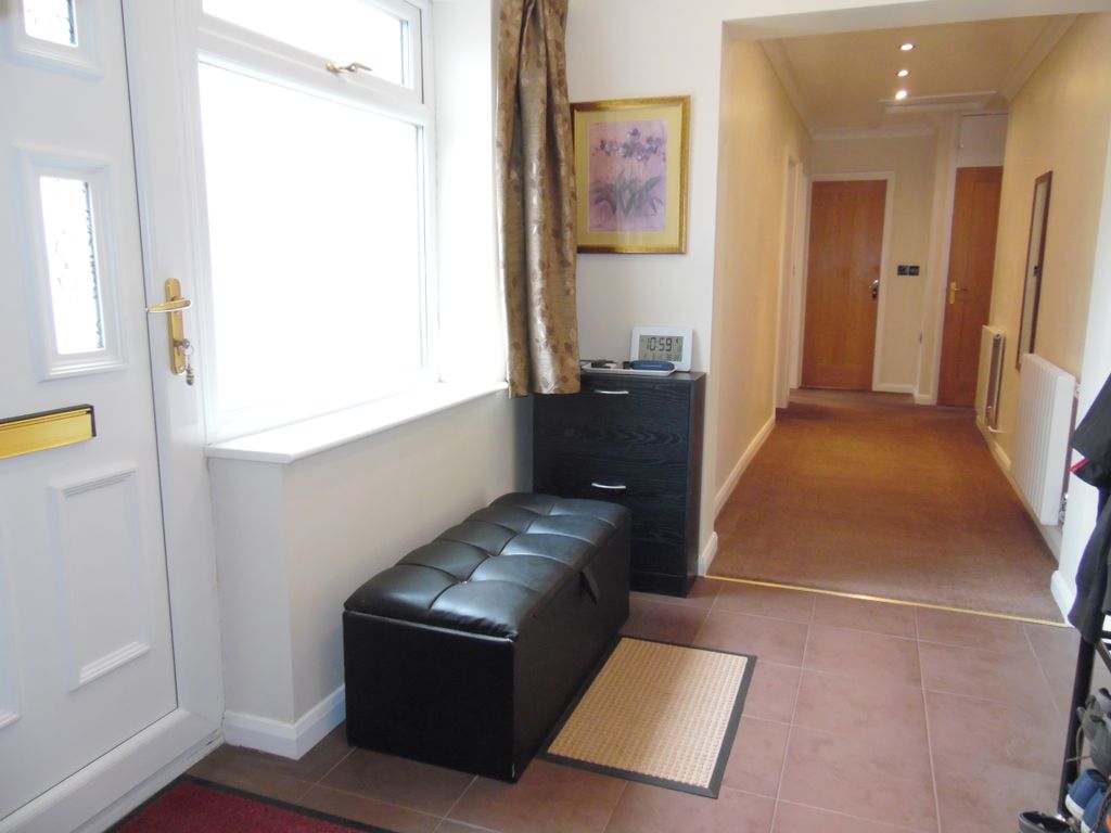 Property photo 2 of 58 Hallway