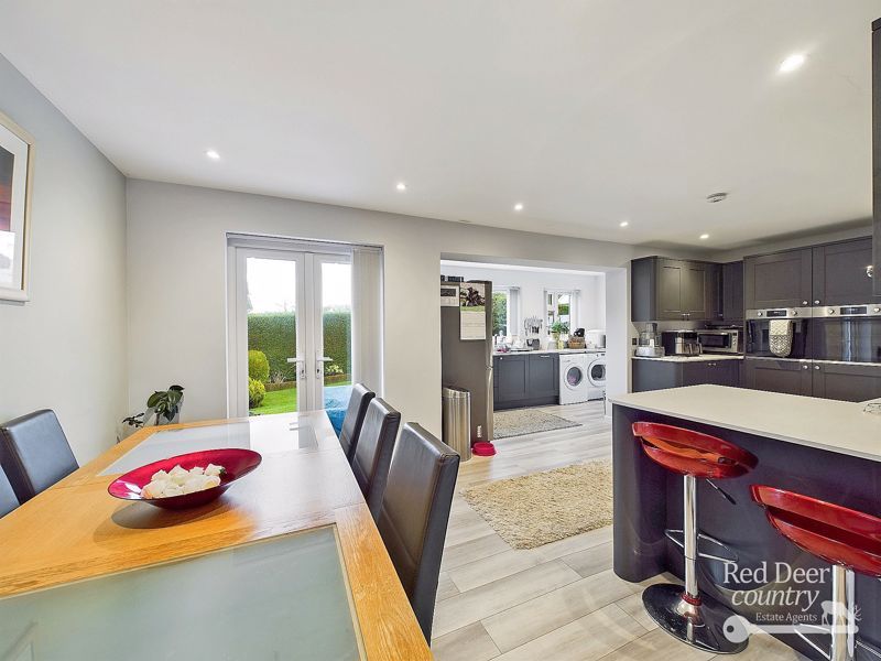 Property photo 3 of 18 Kitchen/Dining Room