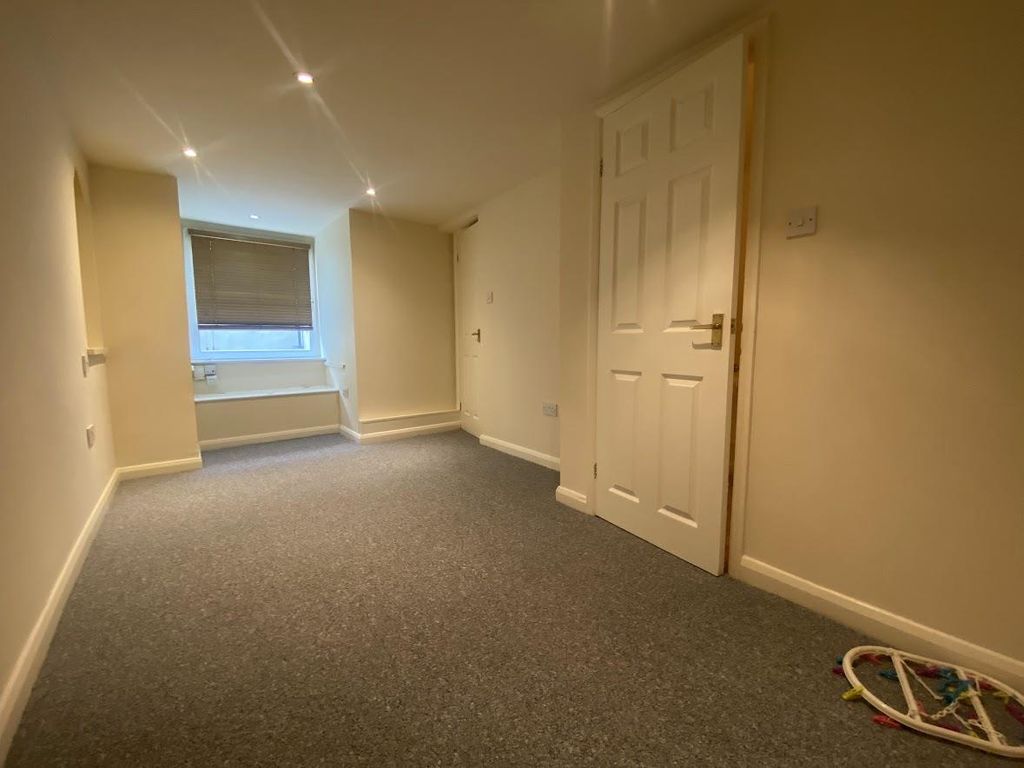 Property photo 3 of 9 Img_4039.Jpg