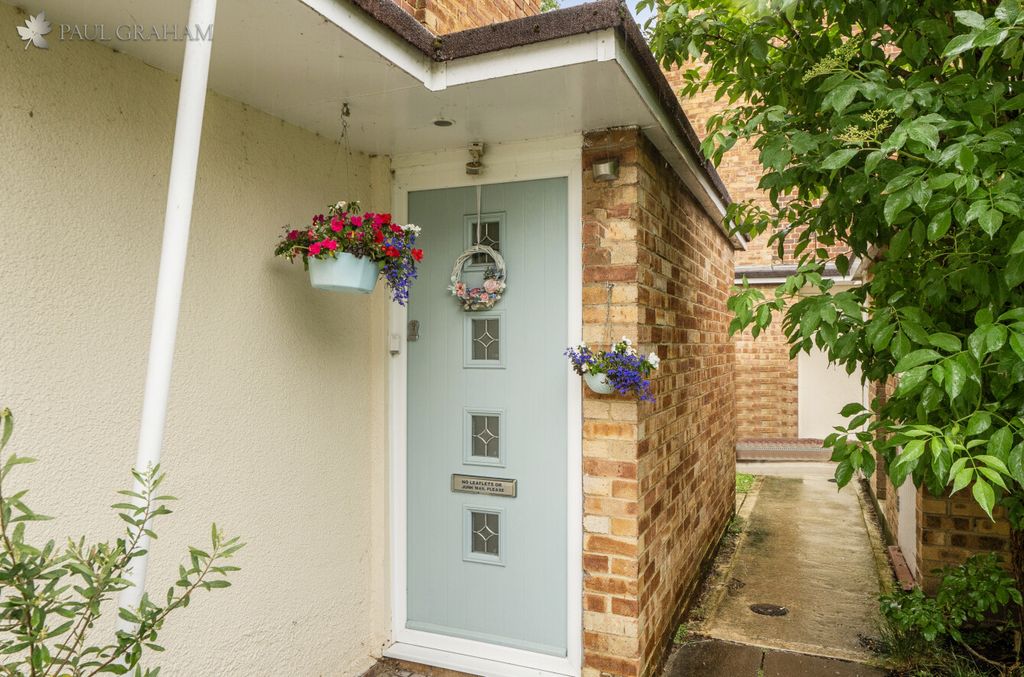 Property photo 2 of 20 89c2199c-Db9F-4855-A3B0-Af70044d833d