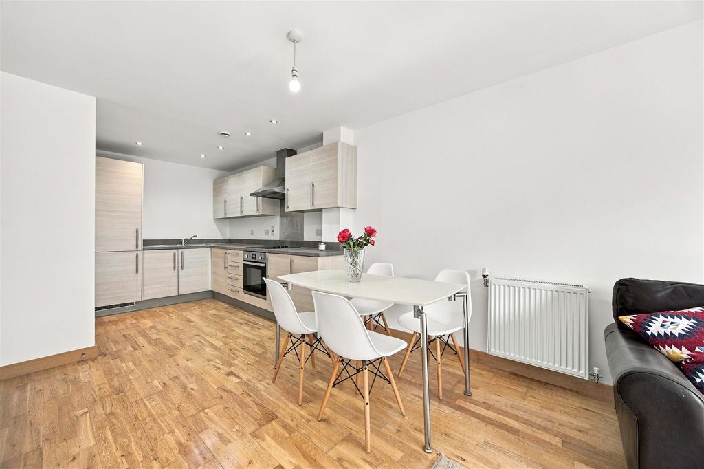 Property photo 3 of 13 Dining Space
