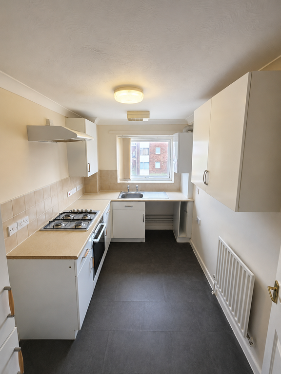 Property photo 1 of 5