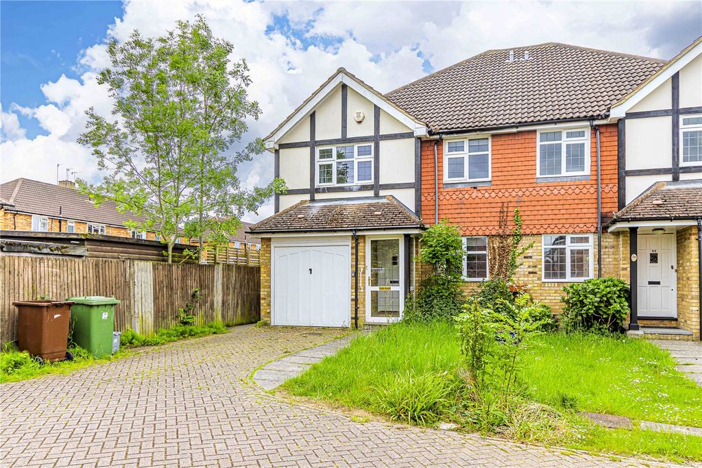 Property photo 1 of 39 Picture No. 53
