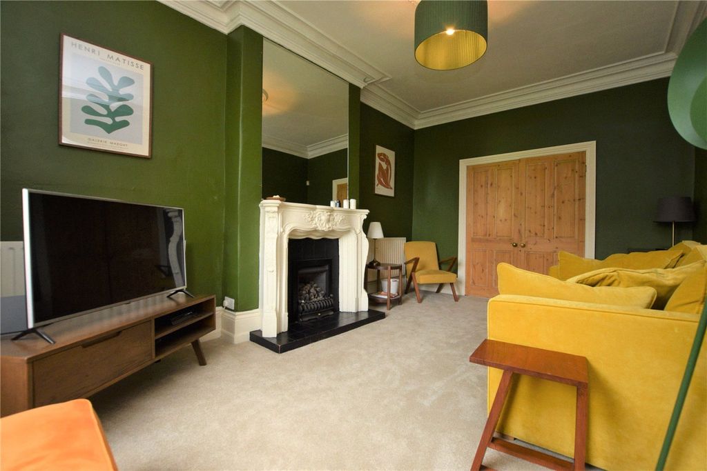 Property photo 2 of 16 Picture No. 25