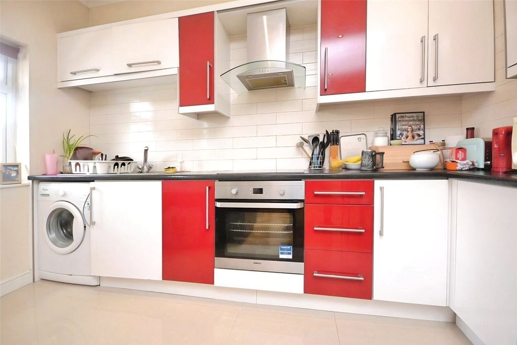 Property photo 3 of 6 Picture No. 03