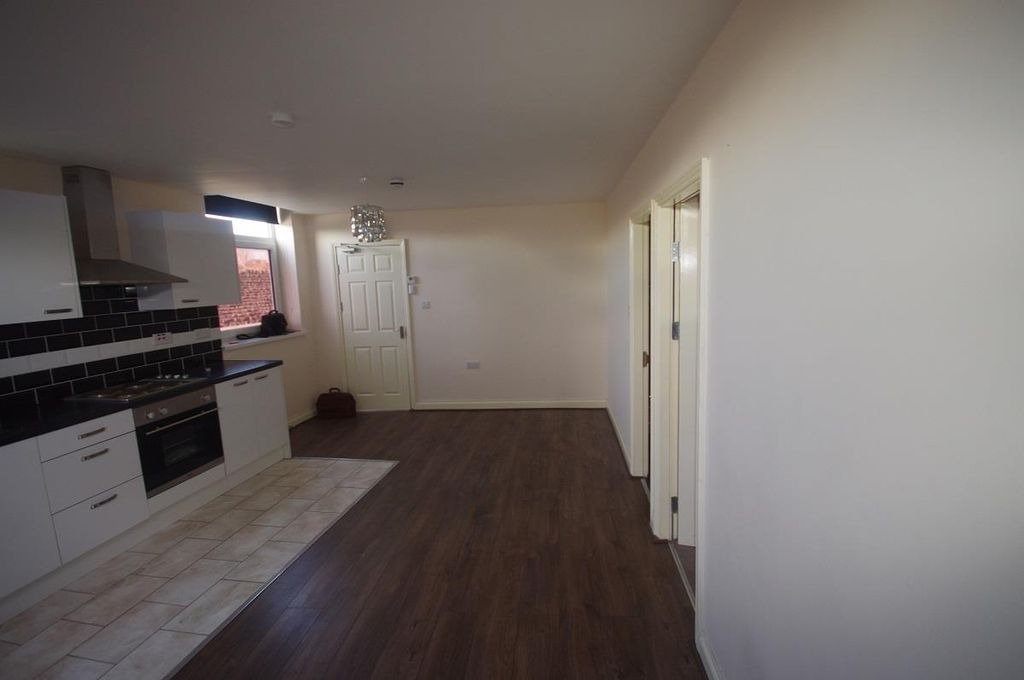 Property photo 3 of 7 3 Living Room 2.Jpg