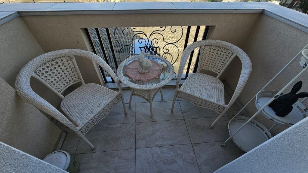 Property photo 2 of 23