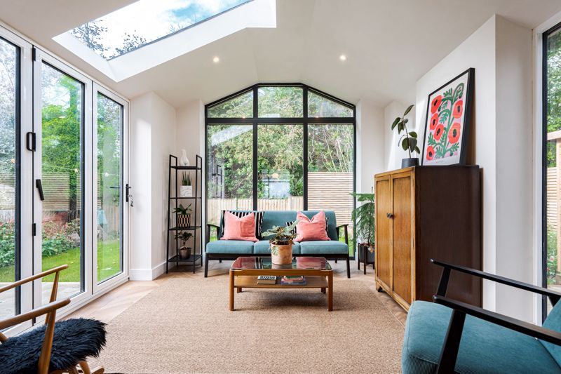 Property photo 2 of 30 Photo 12