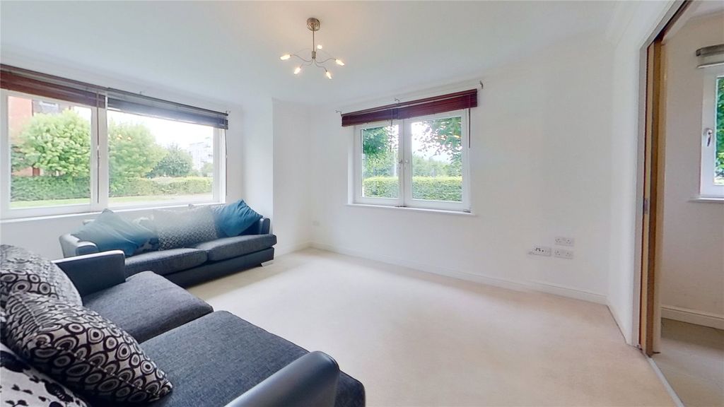 Property photo 3 of 15 Photo 3