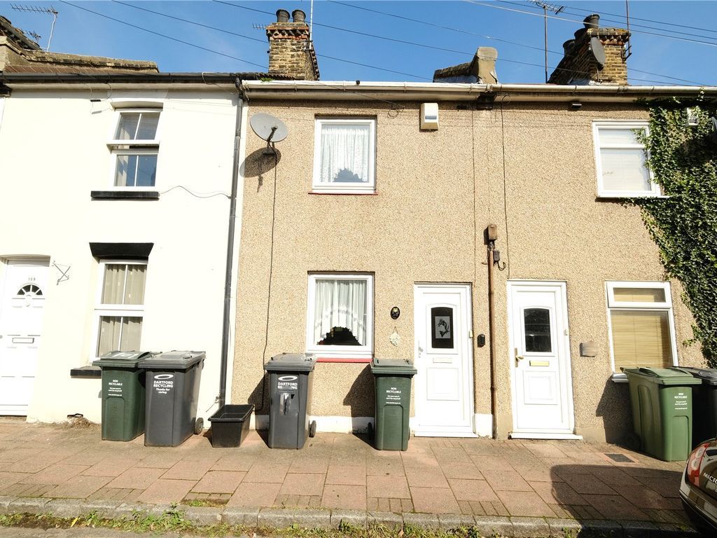 Property photo 1 of 8