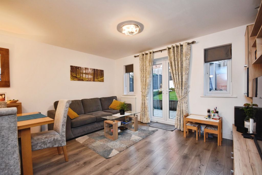 Property photo 3 of 17