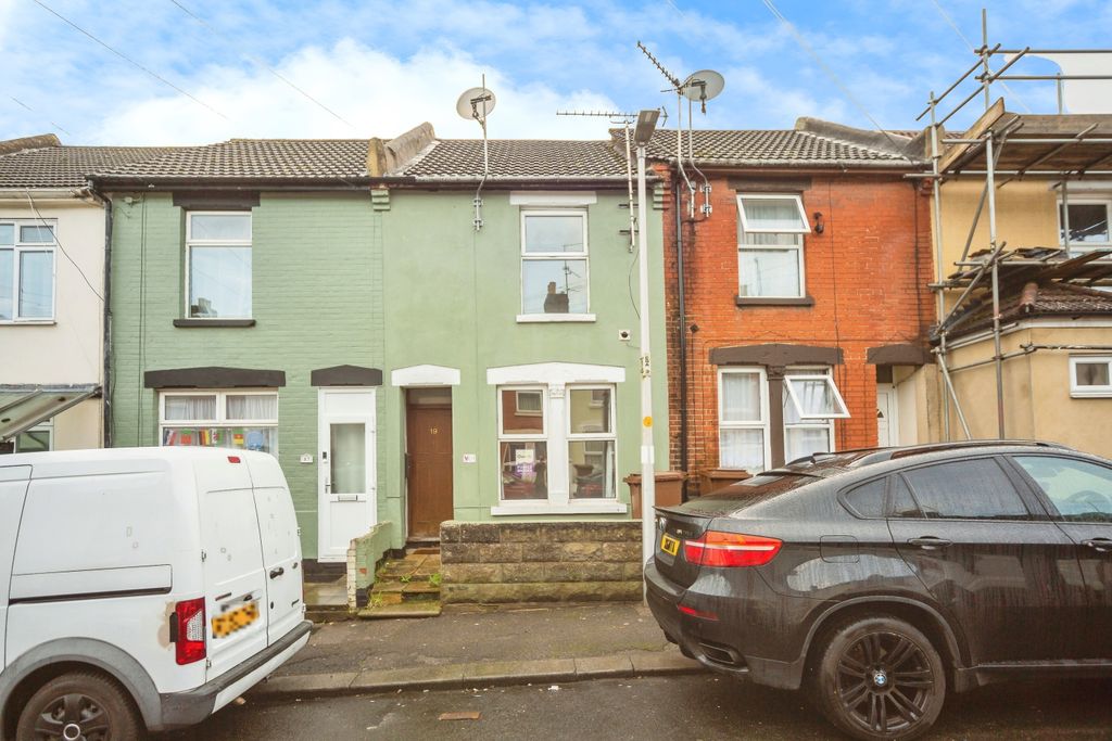 Property photo 1 of 15 Front View