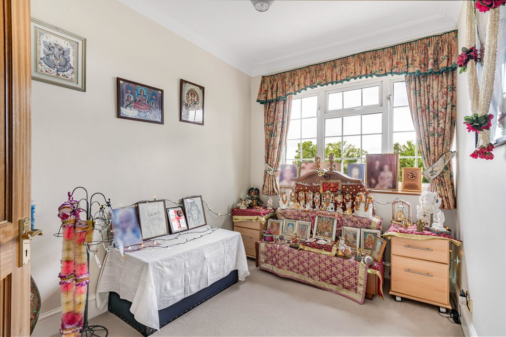 Additional image 29 of 4 bed detached house for saleHartley Down, Purley CR8