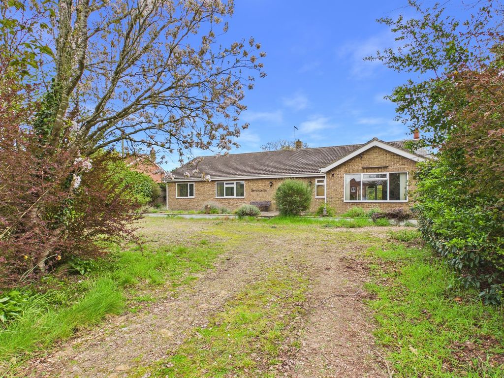 Property photo 1 of 25