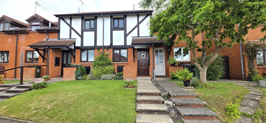 Property photo 1 of 5 Front.Jpg