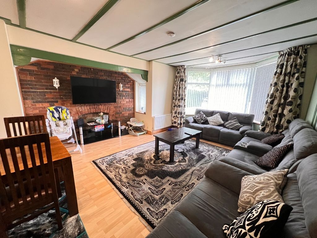 Property photo 2 of 9 3234142