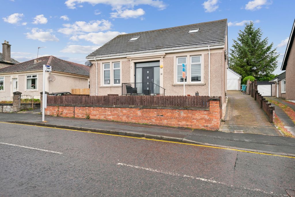 Property photo 1 of 27
