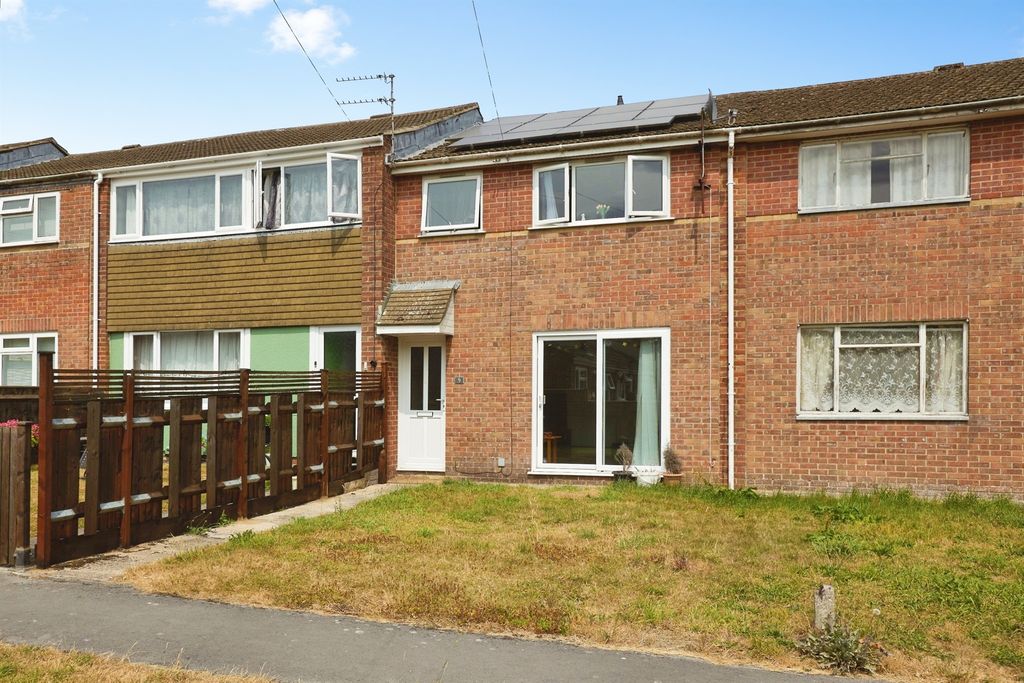 Property photo 1 of 11