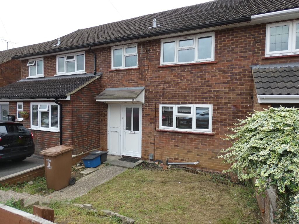 Property photo 1 of 12