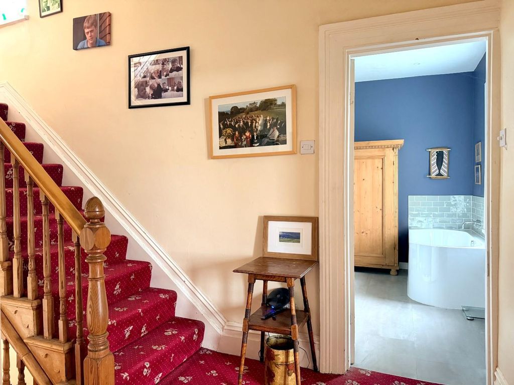 Additional image 33 of 5 bed end terrace house for saleClive Place, Penarth CF64
