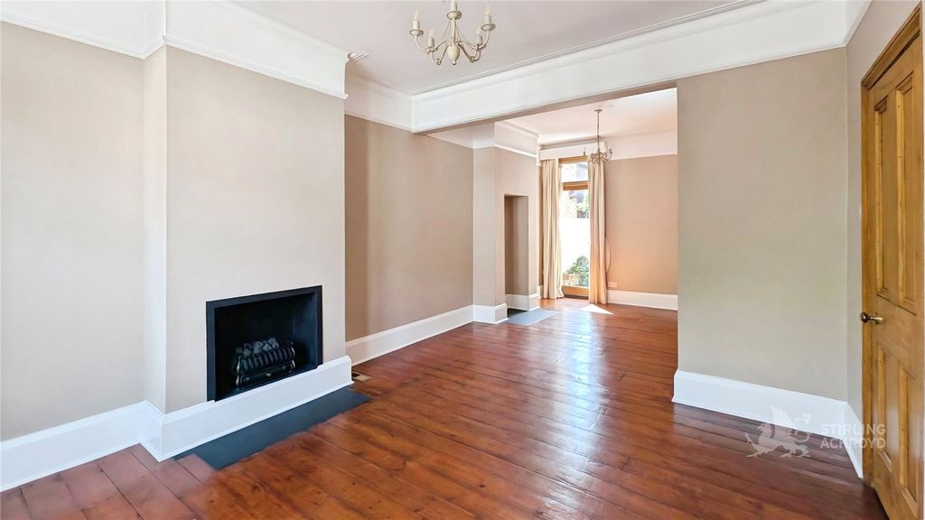 Property photo 2 of 15 Reception Room