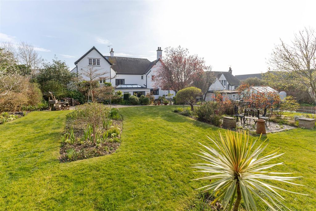 Property photo 1 of 30 Img_2588.Jpg