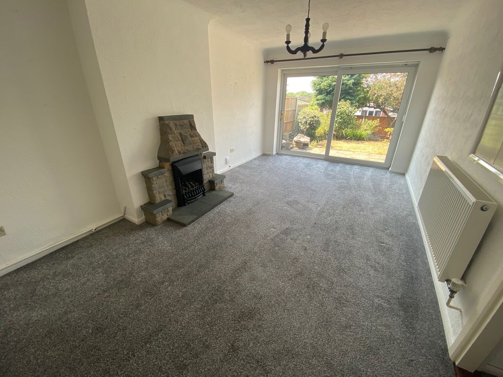 Property photo 2 of 11 Image