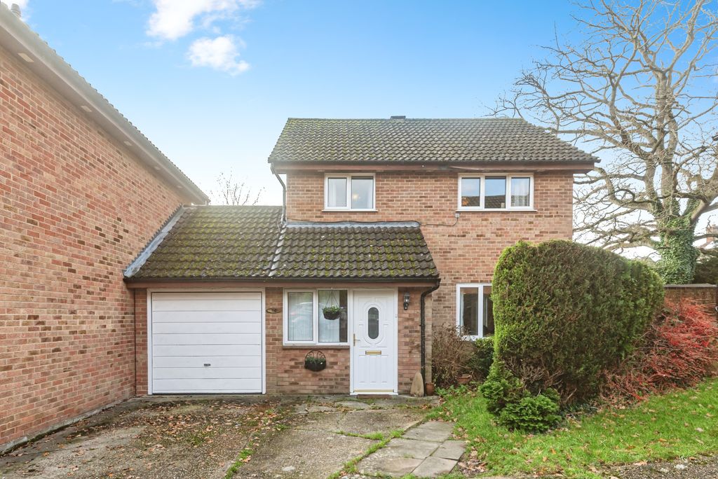 Property photo 1 of 19 Photo #1