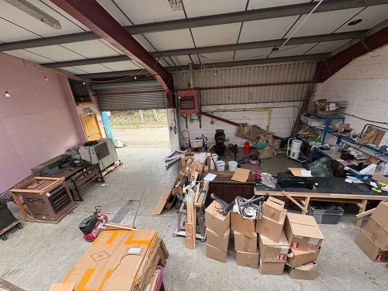 Property photo 2 of 6 Photo 6