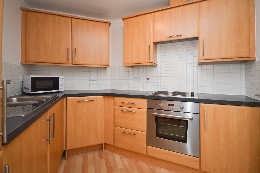 Property photo 2 of 6 Kitchen.Jpg