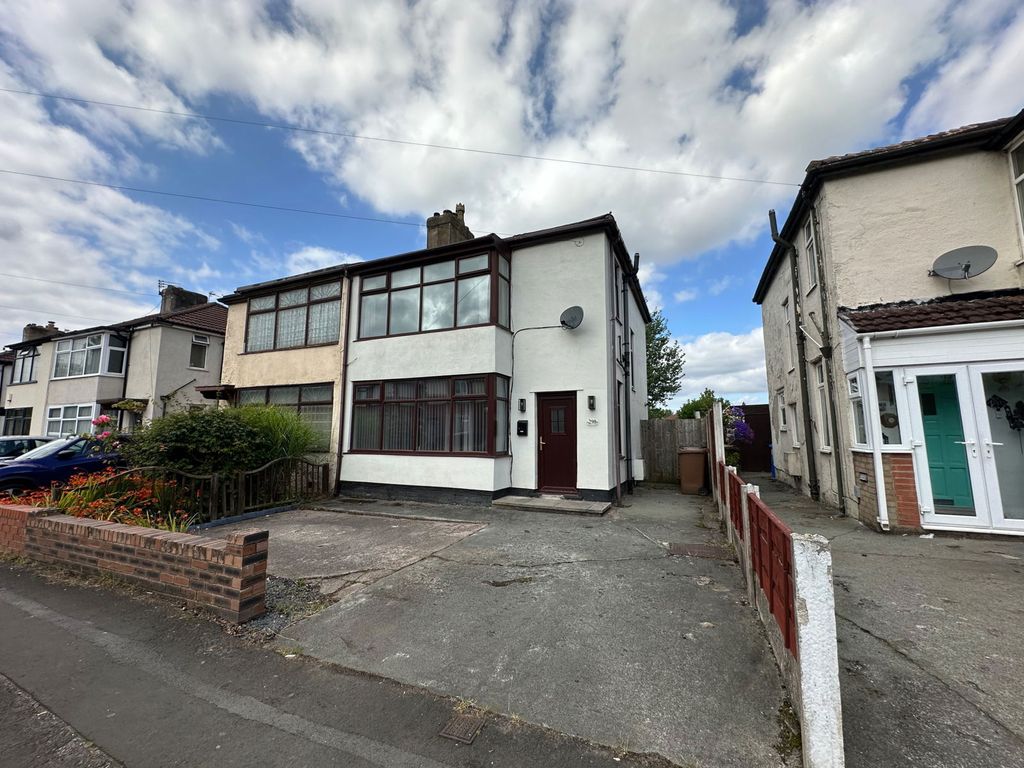 Property photo 2 of 23