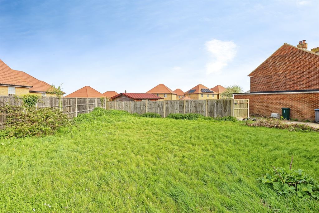 Property photo 2 of 14