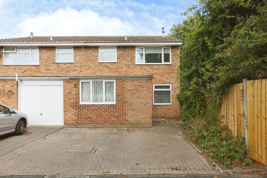 Property photo 1 of 13