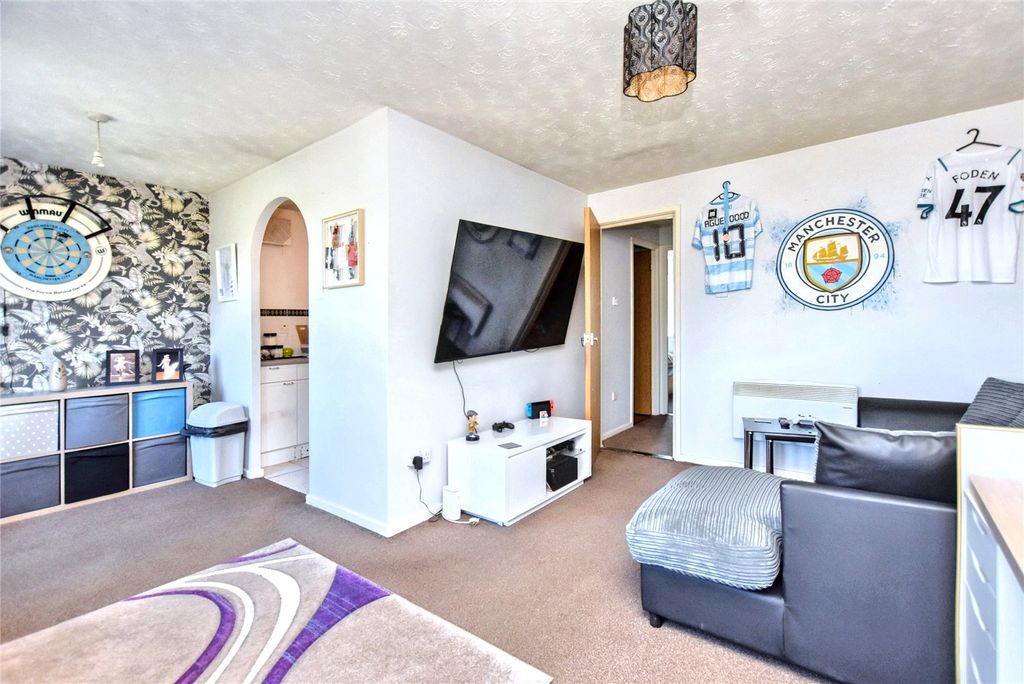 Property photo 2 of 13 Picture No. 10