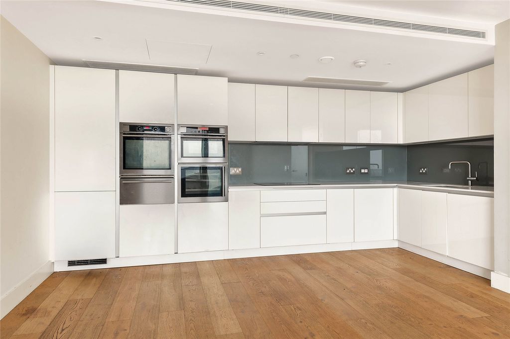 Property photo 3 of 9 Picture No. 04