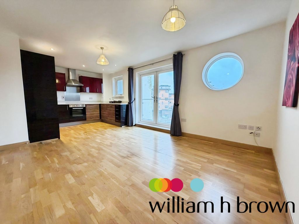 Property photo 3 of 10 Living Room