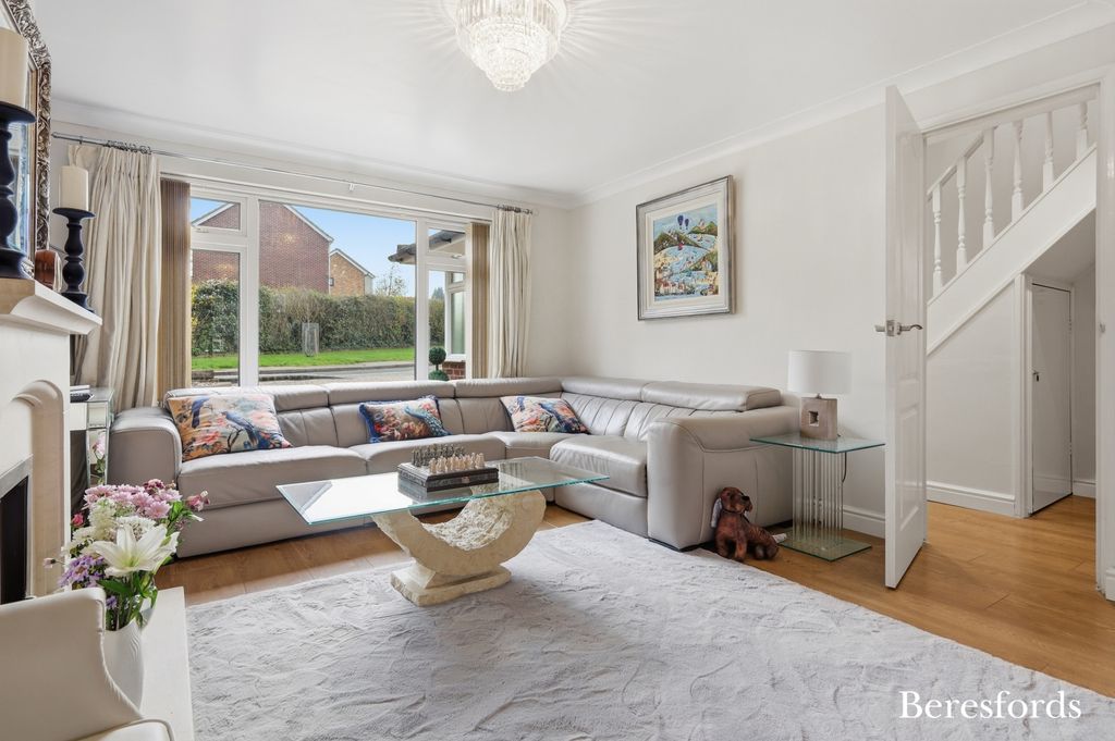 Property photo 3 of 28 Picture 3