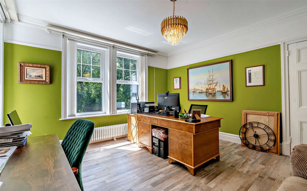 Property photo 3 of 23 Study