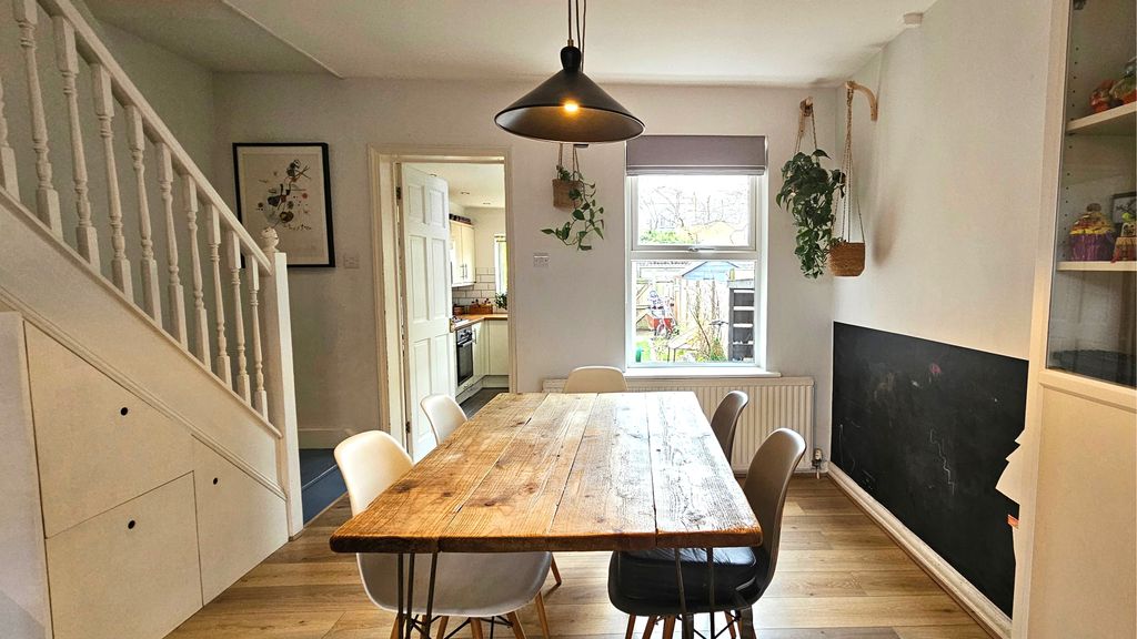 Property photo 3 of 24 Dining