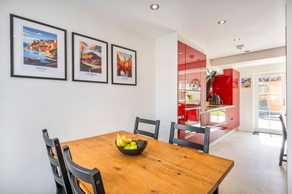 Property photo 3 of 13 Dining Room