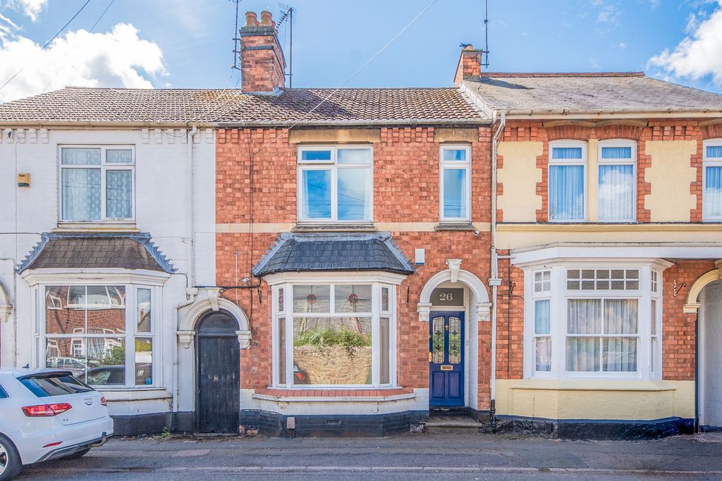 Property photo 1 of 11