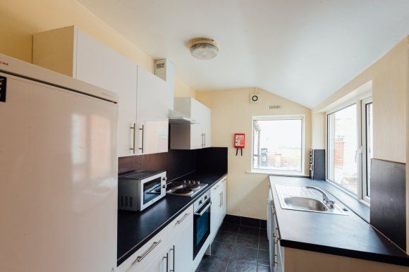 Property photo 3 of 9 7926872.Jpg