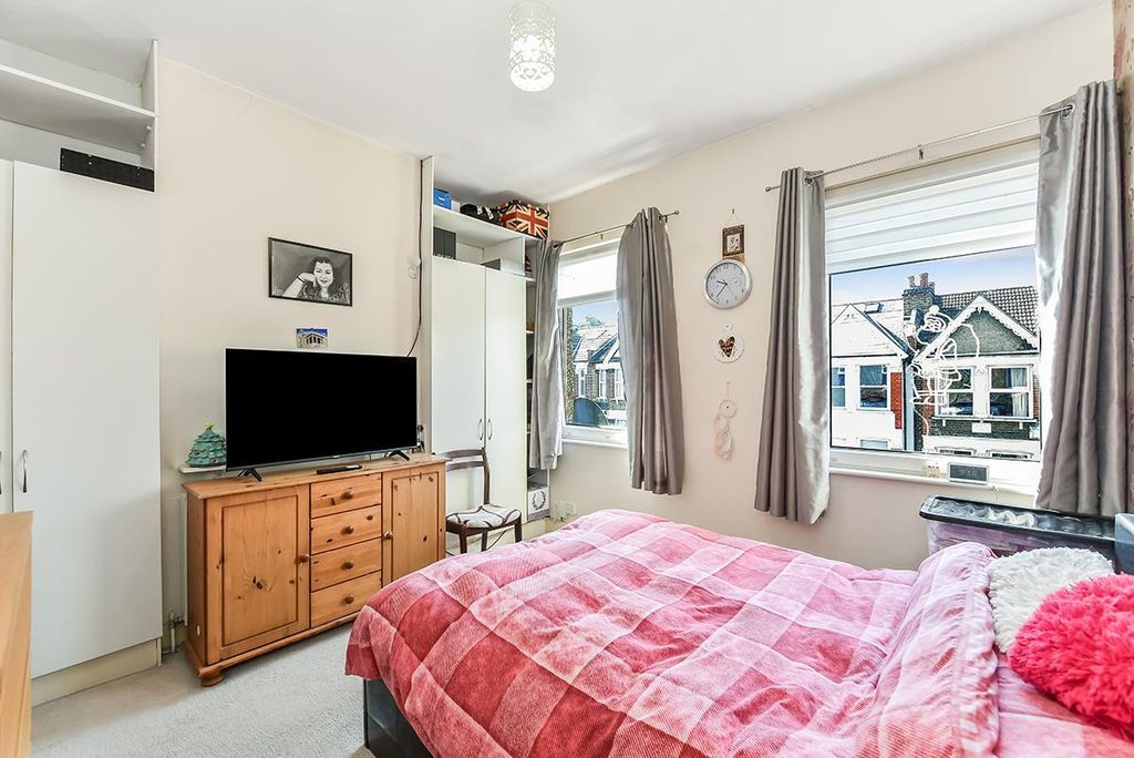 Property photo 1 of 15