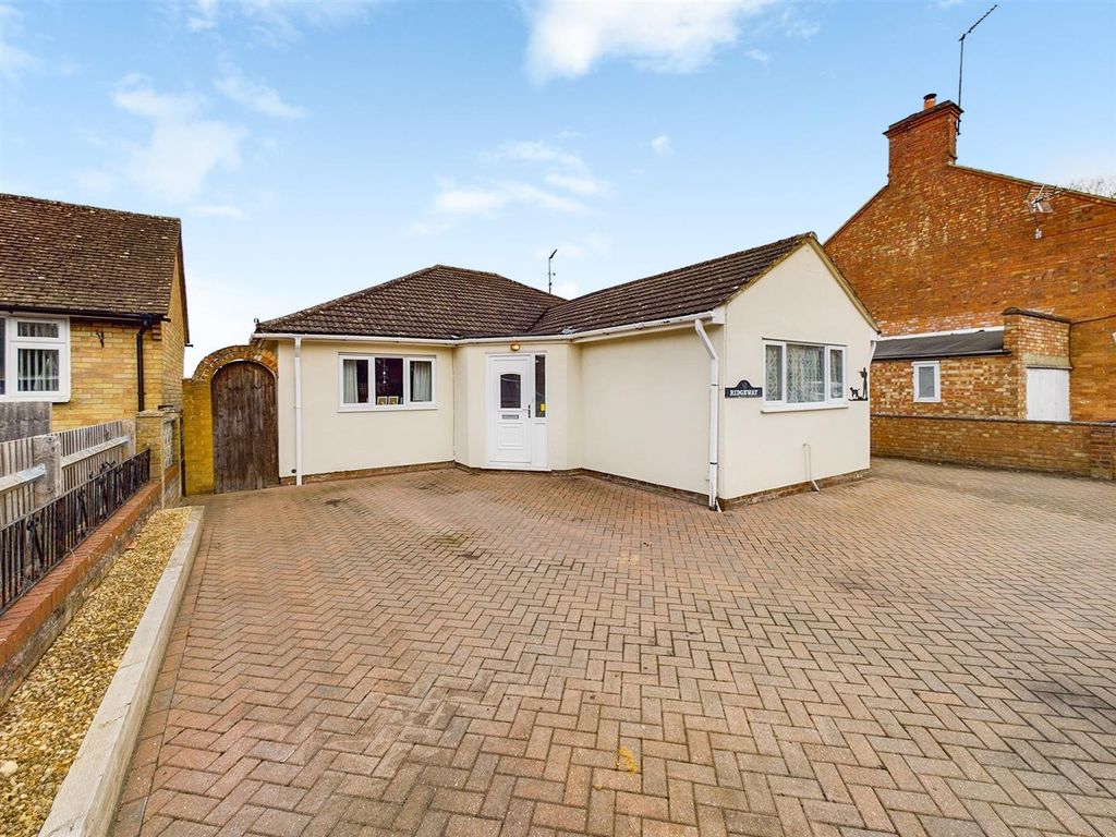 Property photo 1 of 12 Cam01291G0-Pr0068-Still01517436984891743732381.Jpg