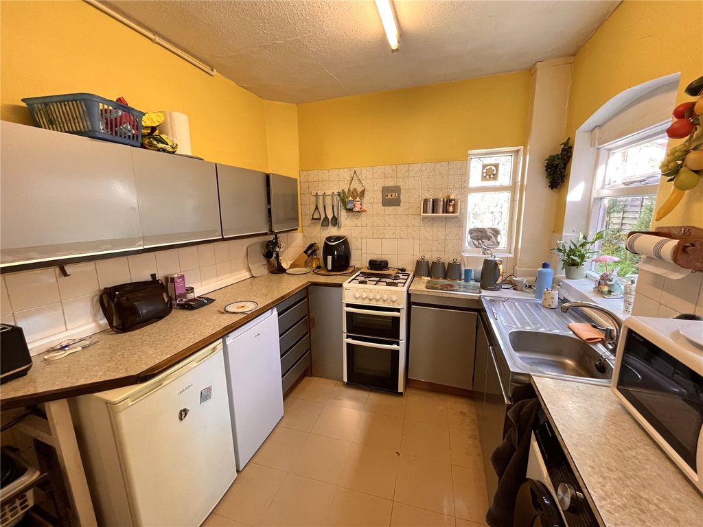 Property photo 2 of 15 Picture No. 23