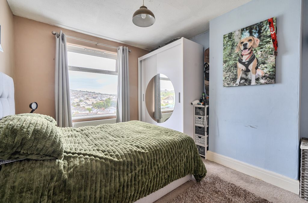 Property photo 3 of 22 1434433-10-69F37c...