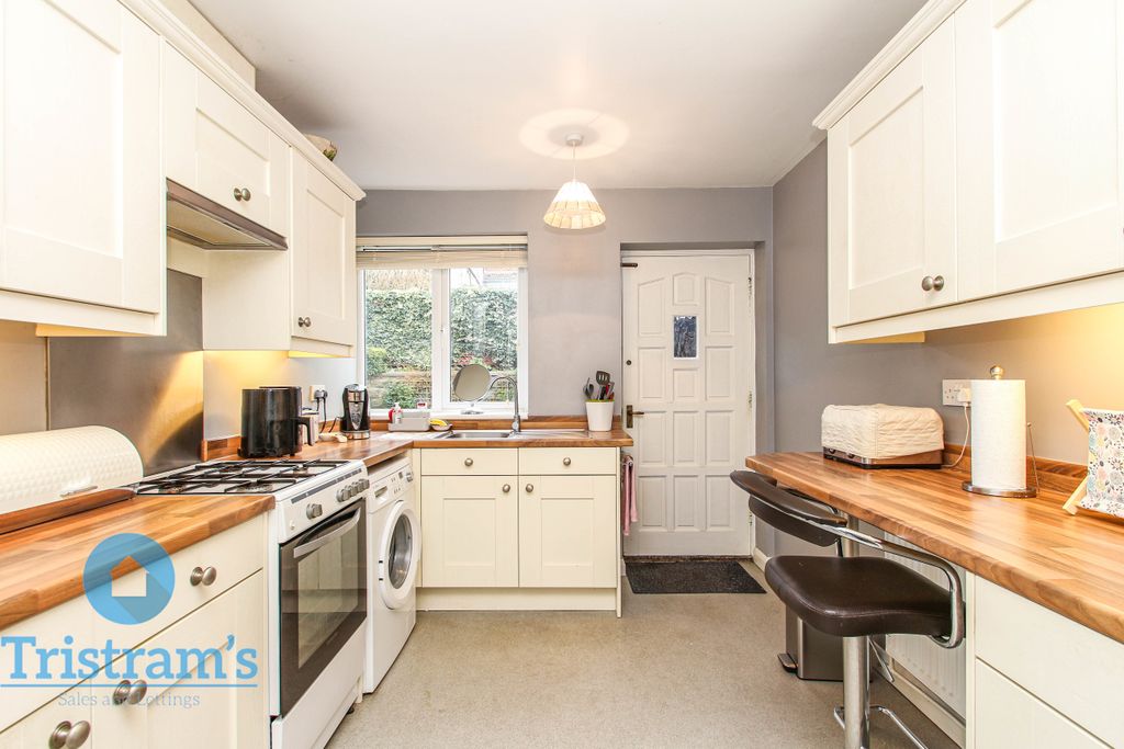Property photo 2 of 19 Img_2531