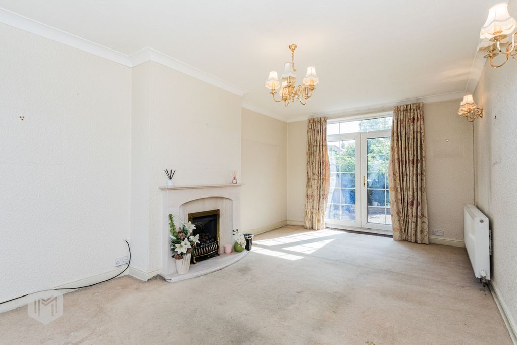 Property photo 3 of 21 Picture No. 07