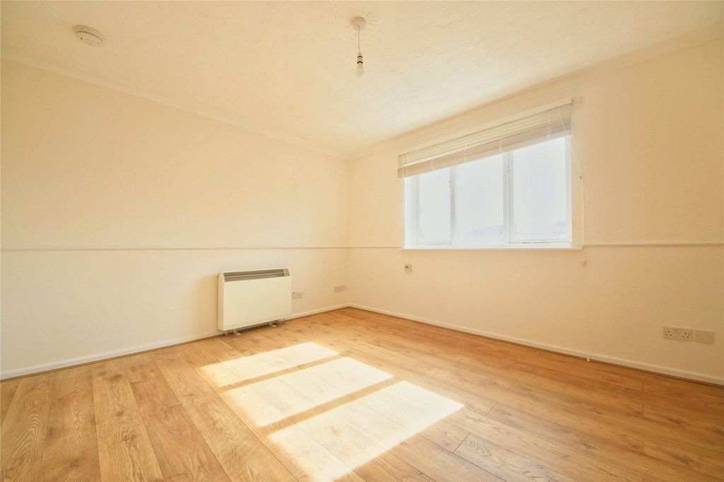 Property photo 3 of 15 Picture No. 14